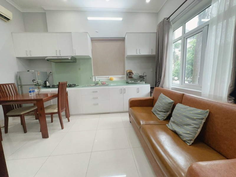 Bright & Comfortable One-Bedroom Living