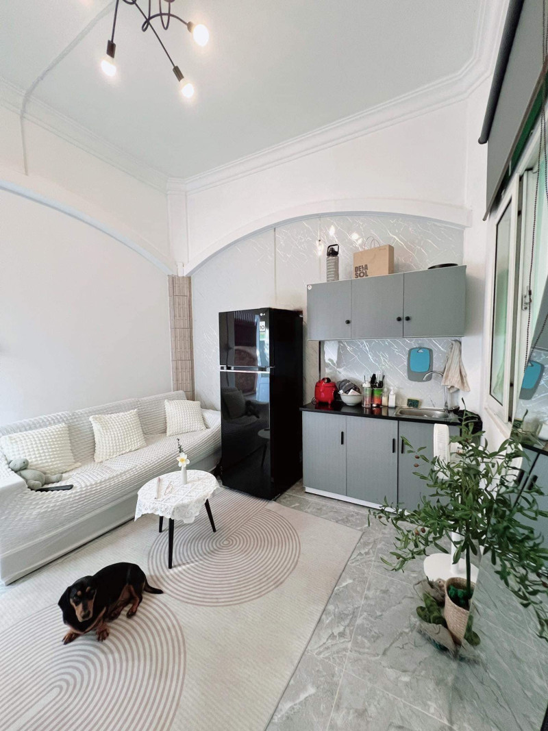 A Neatly Styled One-Bedroom Home