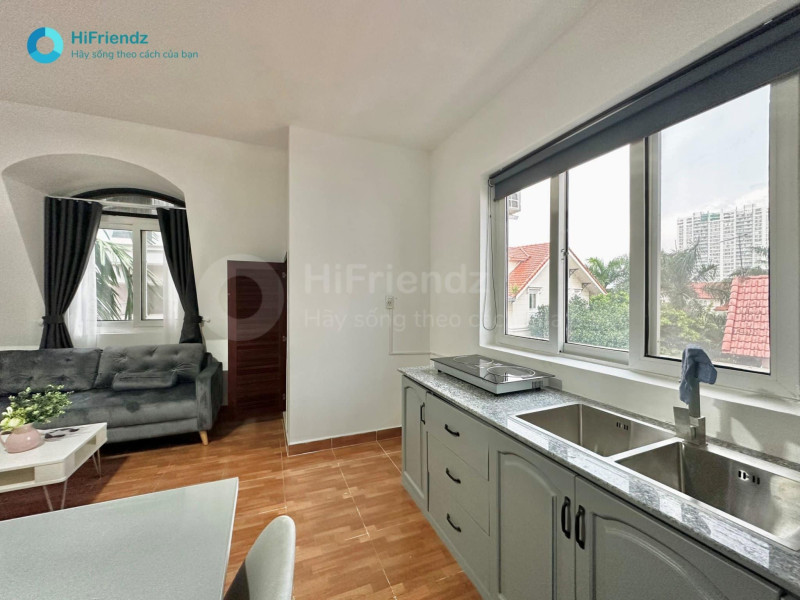 One-Bedroom with Simple Modern Comfort