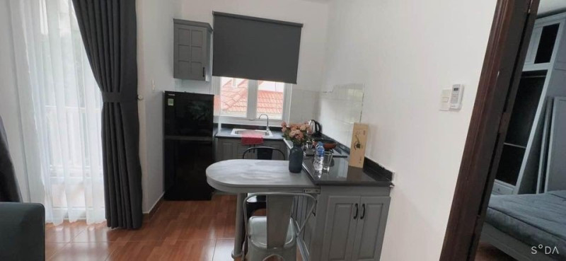 A Balanced One-Bedroom Living Space