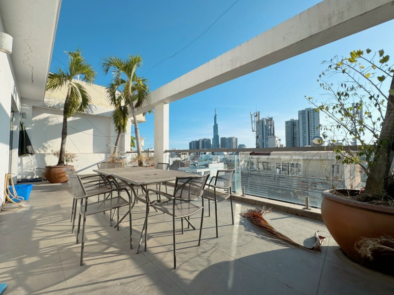 Penhouse -A Cute One-Bedroom with Relaxed Energy