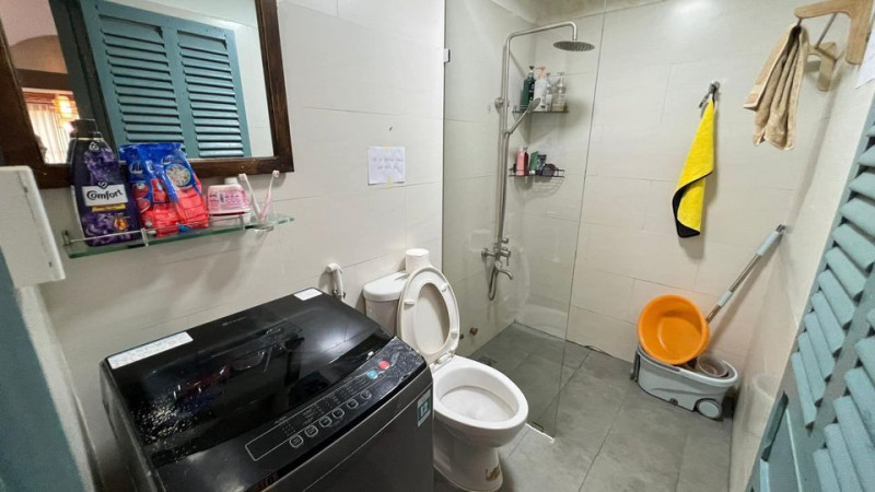 Elegant Comfort in a One-Bedroom Home