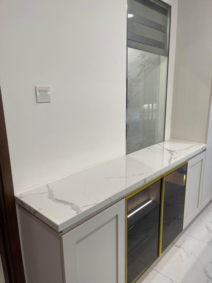 A Sophisticated One-Bedroom Apartment