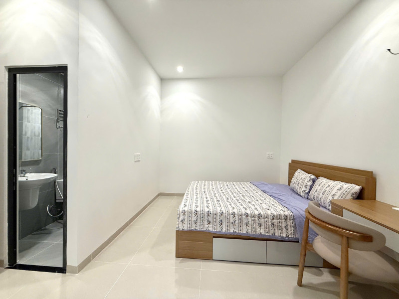 A Calm and Lovely One-Bedroom Got Yard