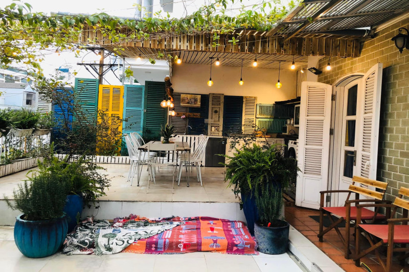 Big Yard-Easy Life One-Bedroom in Thao Dien