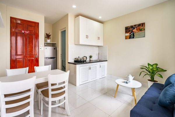 One-Bedroom Living with a Gentle Touch