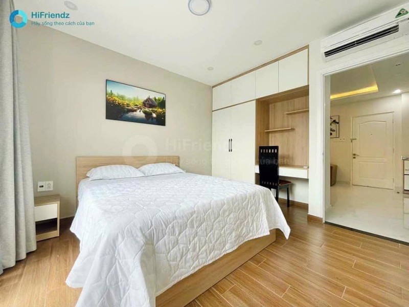 A Cute One-Bedroom with Relaxed Energy