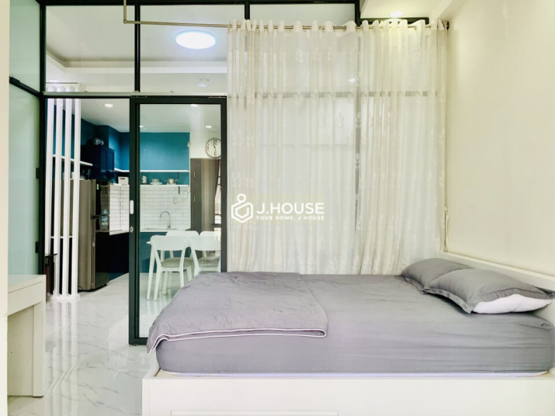 Lovely One-Bedroom with a Cozy Touch