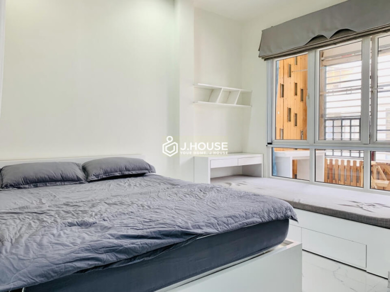 Lovely One-Bedroom with a Cozy Touch