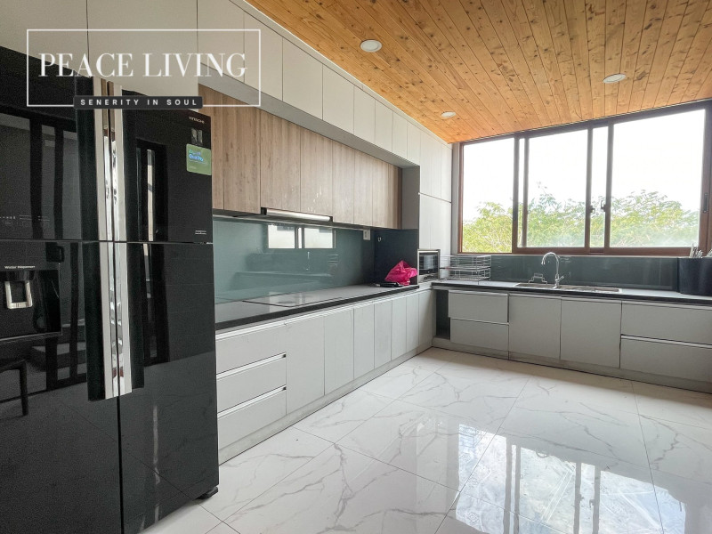 Penhouse -One-Bedroom with Relaxed Home Vibes