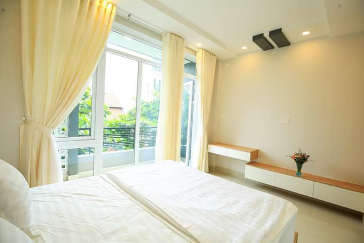 One-Bedroom with a Calm Elegant Mood