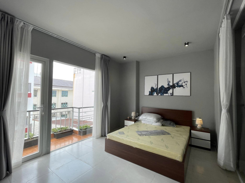 A Sweet Little One-Bedroom in Thao Dien