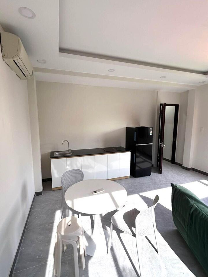 A Polished One-Bedroom Living Space