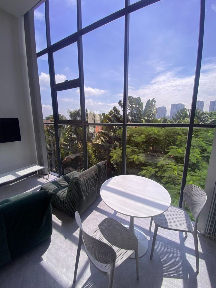 A Polished One-Bedroom Living Space