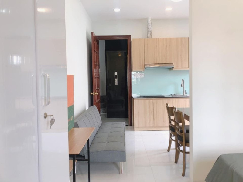 A Softly Bright Studio  Apartment