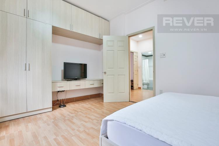 A Beautifully Finished One-Bedroom Home