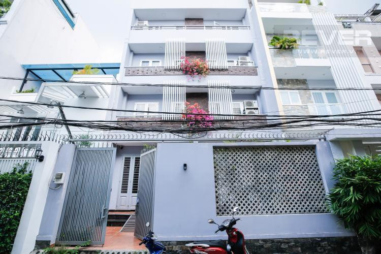 A Beautifully Finished One-Bedroom Home