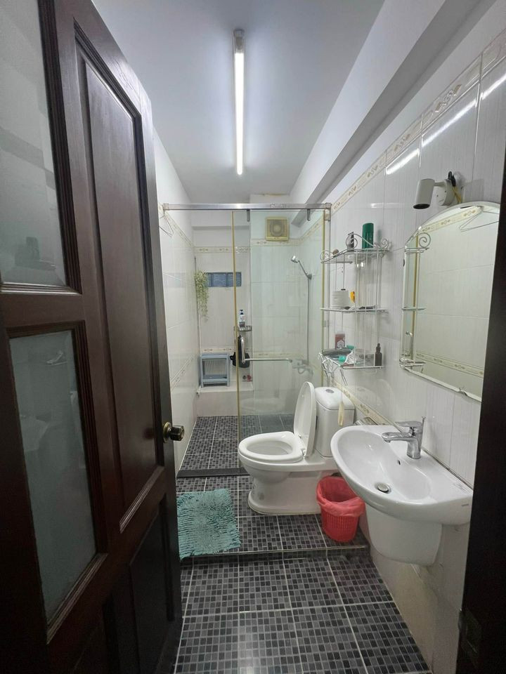 A Peaceful One-Bedroom in Thao Dien Neighborhood