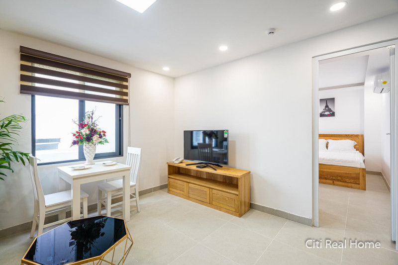 Well-Crafted One-Bedroom Apartment