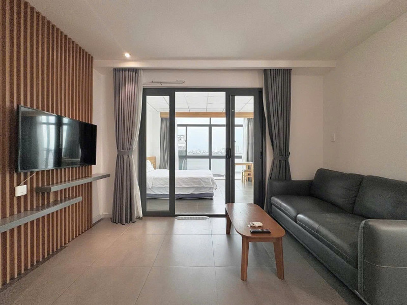 Penhouse -A Pleasant One-Bedroom Living Space