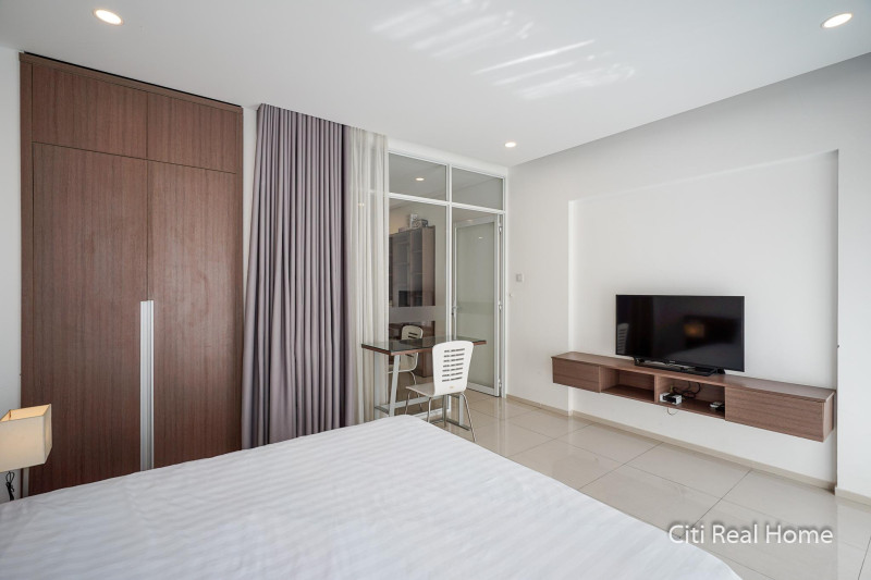 A Light and Cozy One-Bedroom