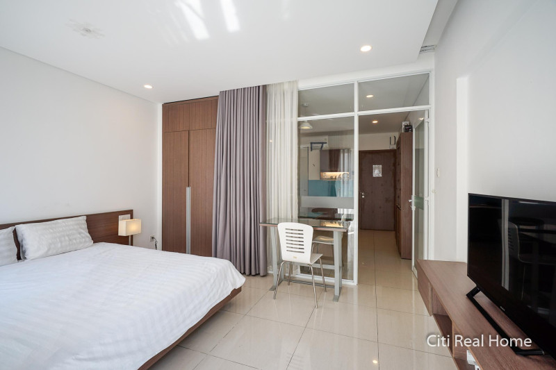 A Light and Cozy One-Bedroom