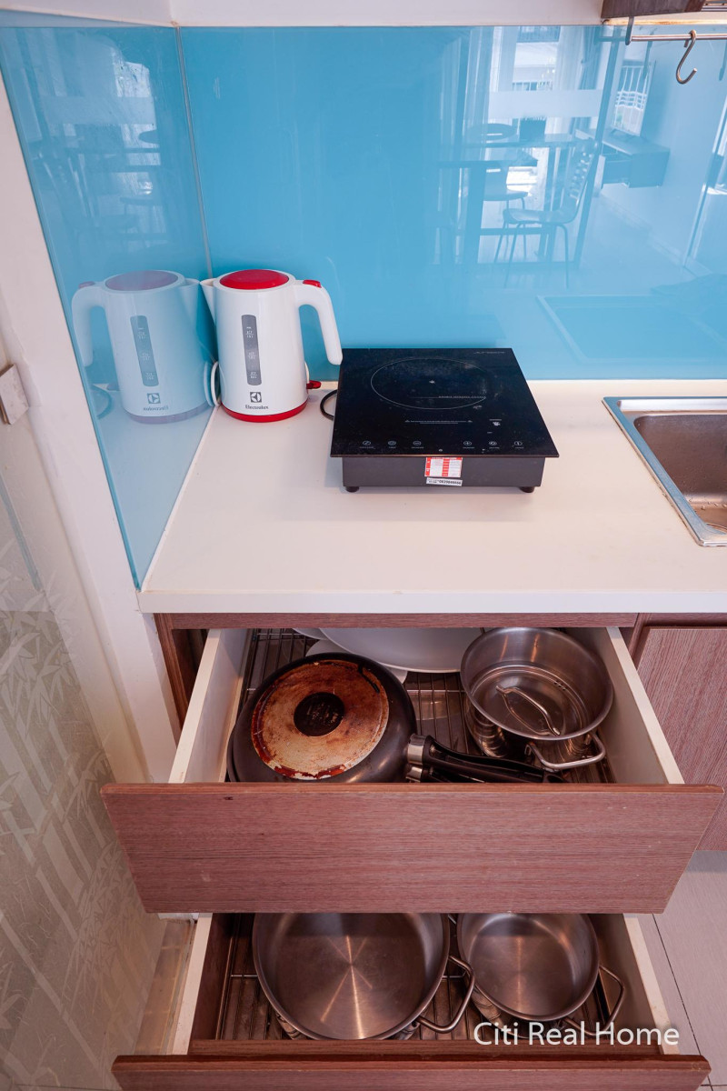 A Light and Cozy One-Bedroom