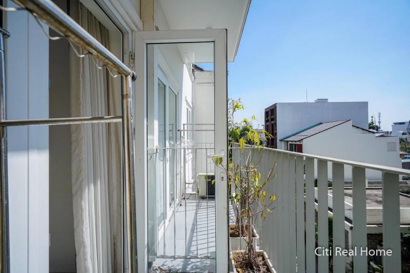 A Light and Cozy One-Bedroom