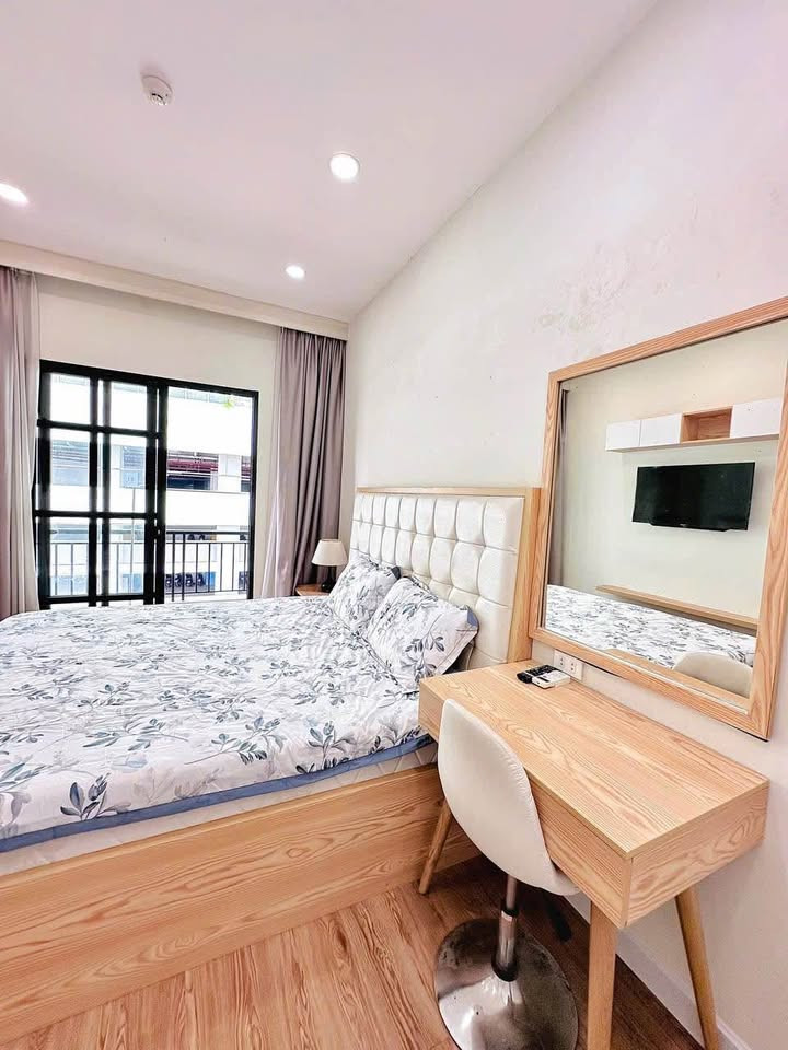 A Well-Lit One-Bedroom Apartment-TD