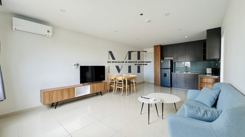 Comfortable One-Bedroom with Natural Light