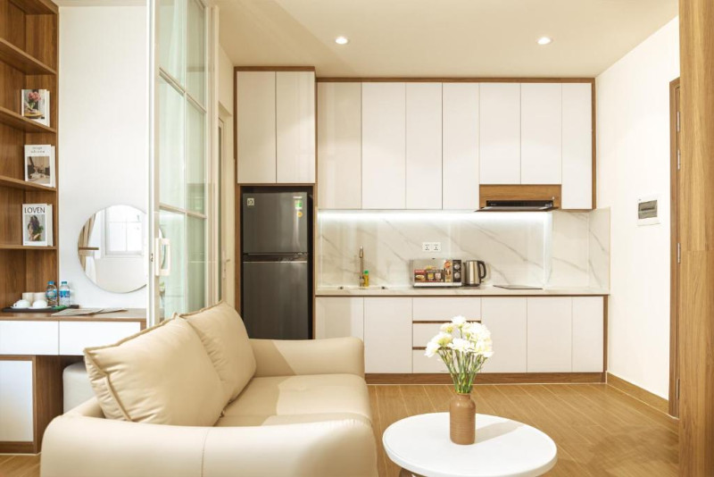 Fresh and Bright One-Bedroom Apartment