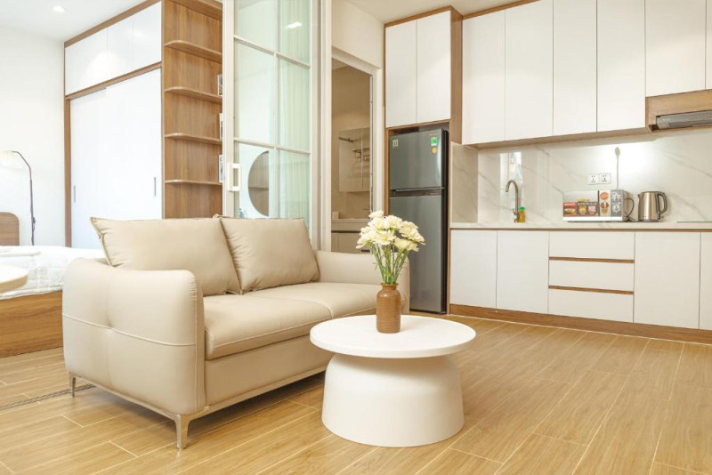 Fresh and Bright One-Bedroom Apartment