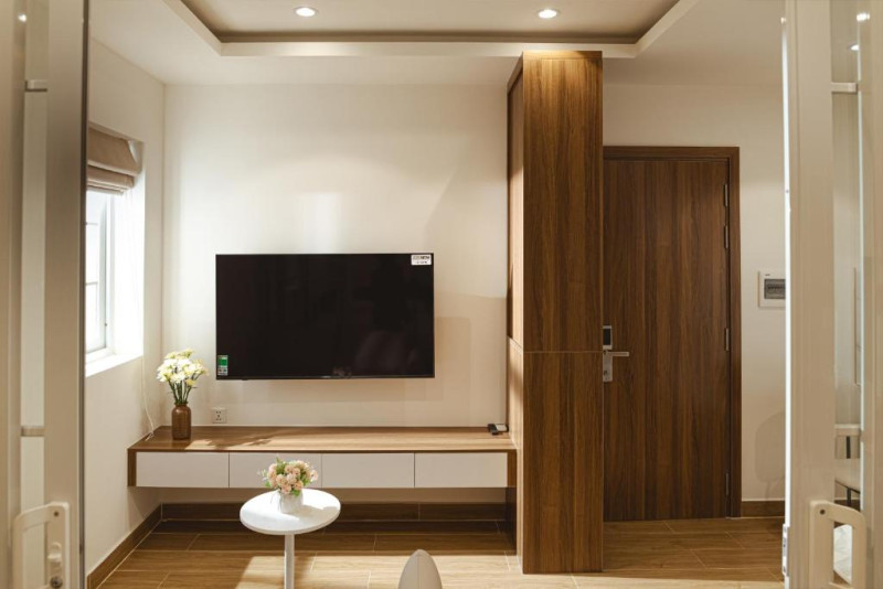 Fresh and Bright One-Bedroom Apartment