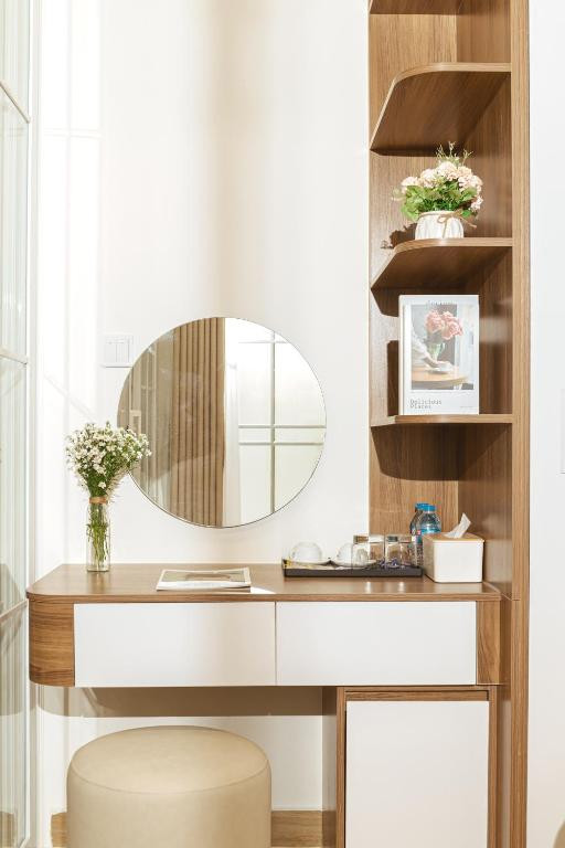 Fresh and Bright One-Bedroom Apartment