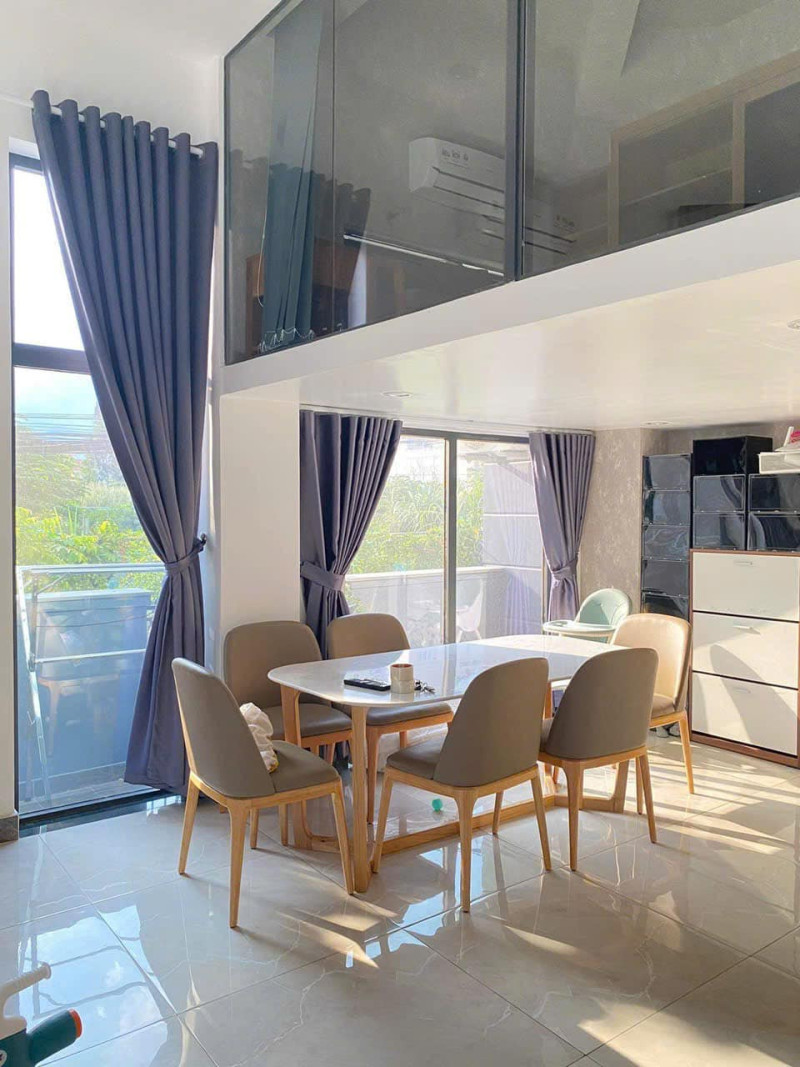 Private yard-Green View One-Bedroom Apartment