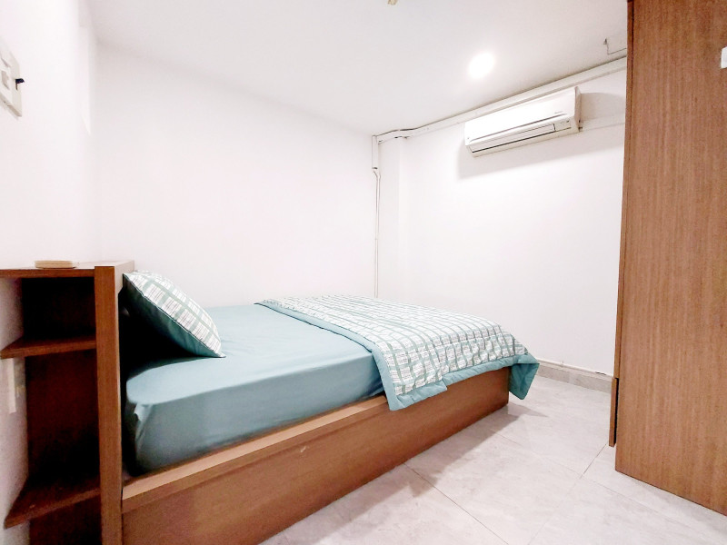 One-Bedroom Designed to Feel Airy-TD