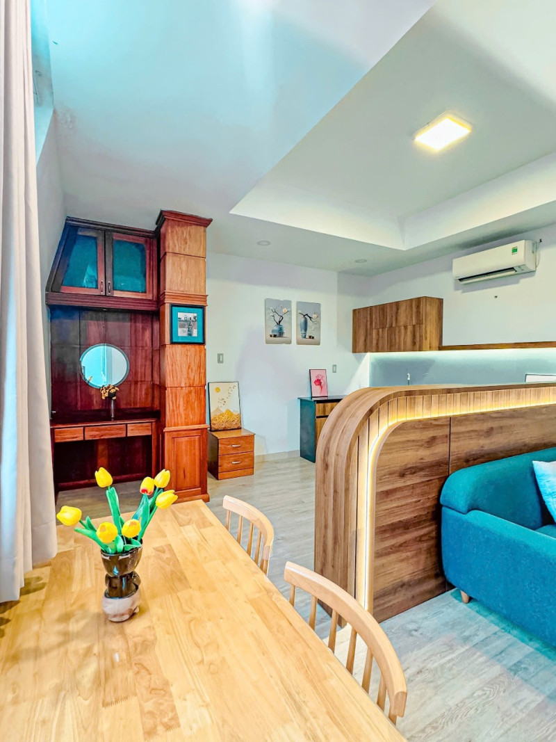 Nature-Friendly One-Bedroom Living