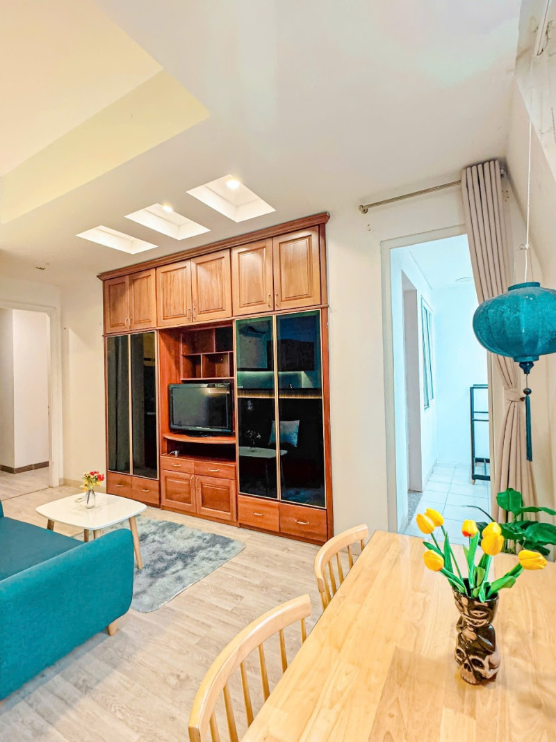 Nature-Friendly One-Bedroom Living