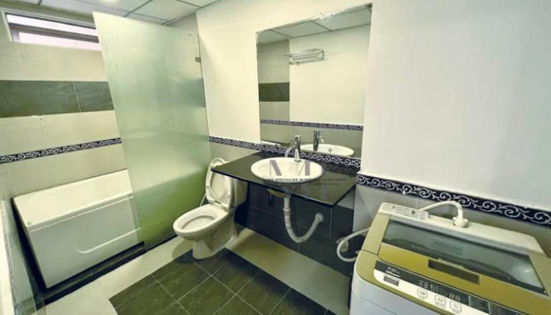 Zen-Style One-Bedroom Home