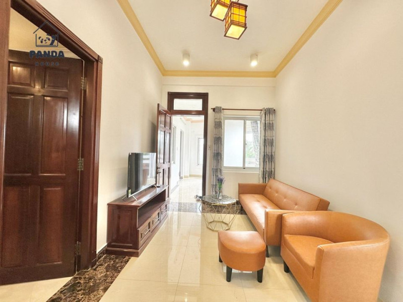 A Peaceful One-Bedroom Surrounded by Greenery