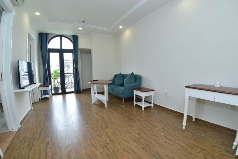 Quiet One-Bedroom Retreat in Thao Dien