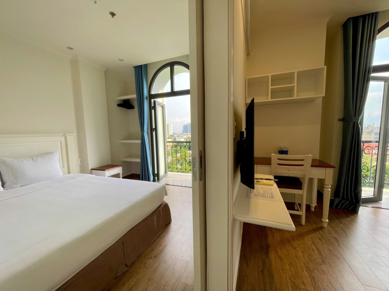 Quiet One-Bedroom Retreat in Thao Dien