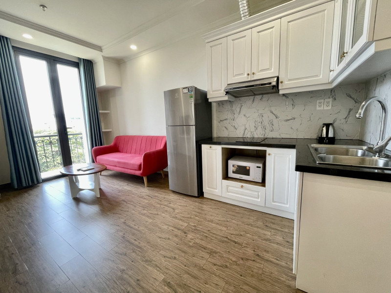 Quiet One-Bedroom Retreat in Thao Dien