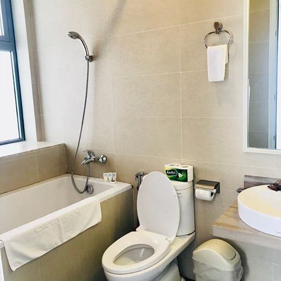 A Tranquil One-Bedroom Hideaway