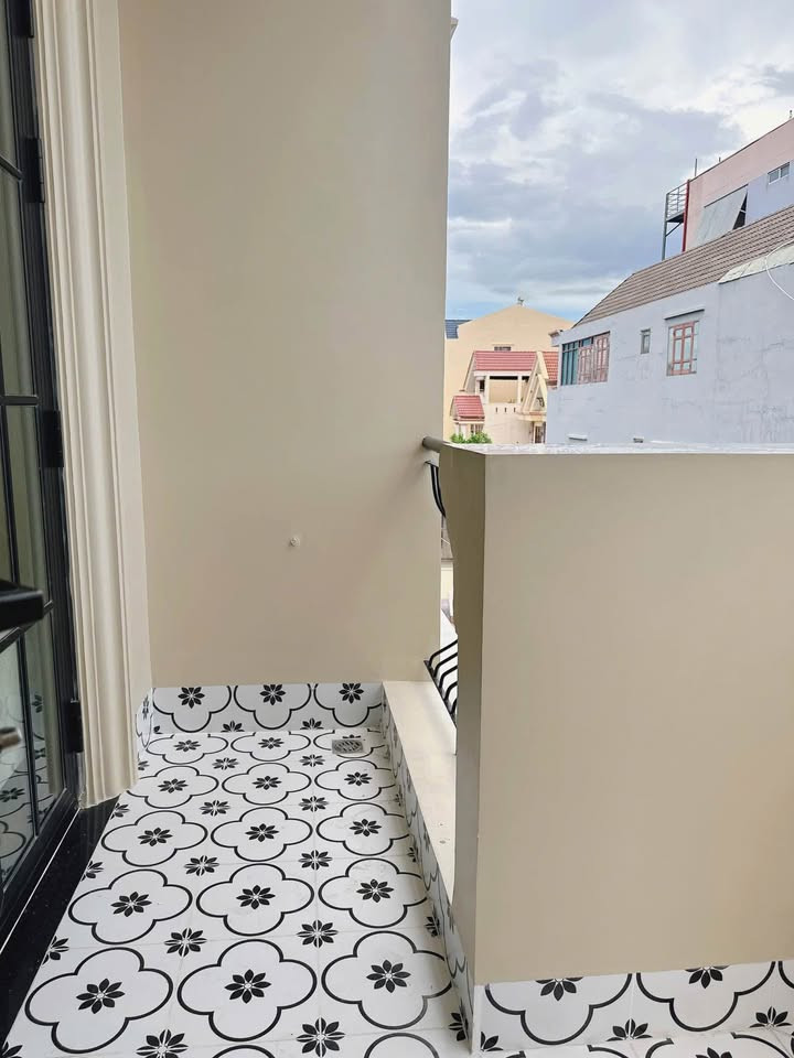 A Cozy One-Bedroom in a Great Location