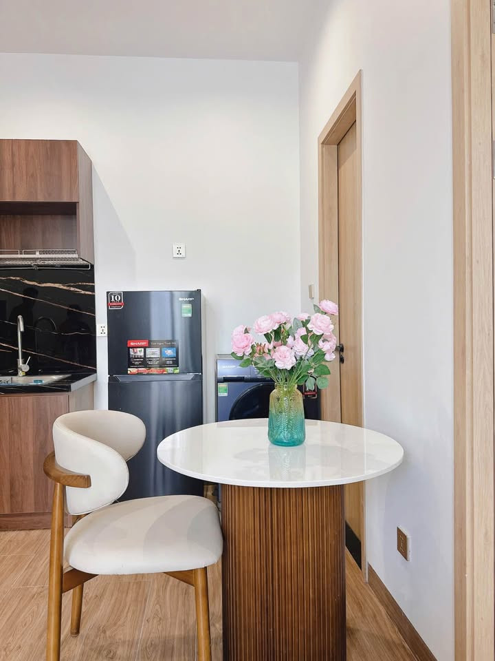 A Cozy One-Bedroom in a Great Location