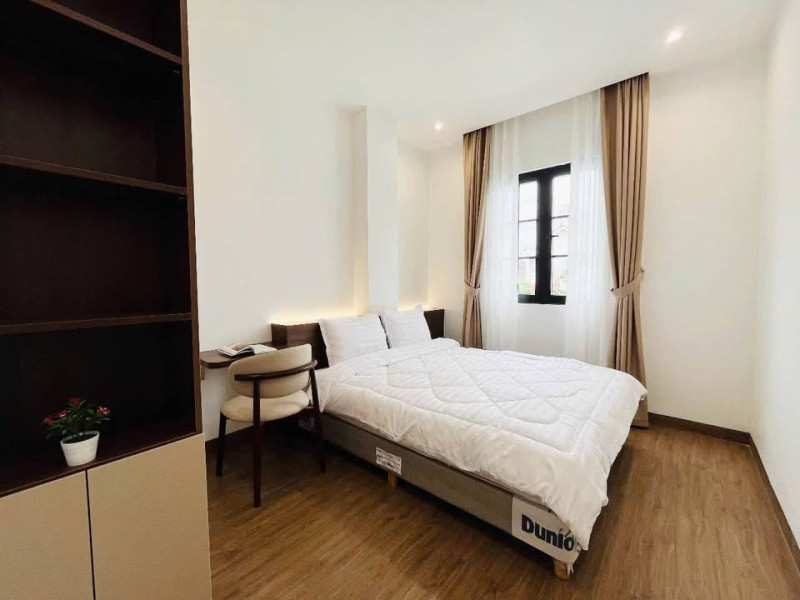 A Cozy One-Bedroom in a Great Location