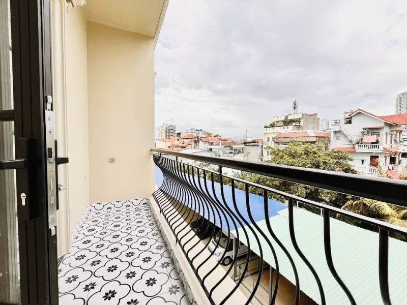 A Cozy One-Bedroom in a Great Location