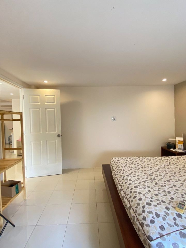 One-Bedroom Apartment with Peaceful Vibes