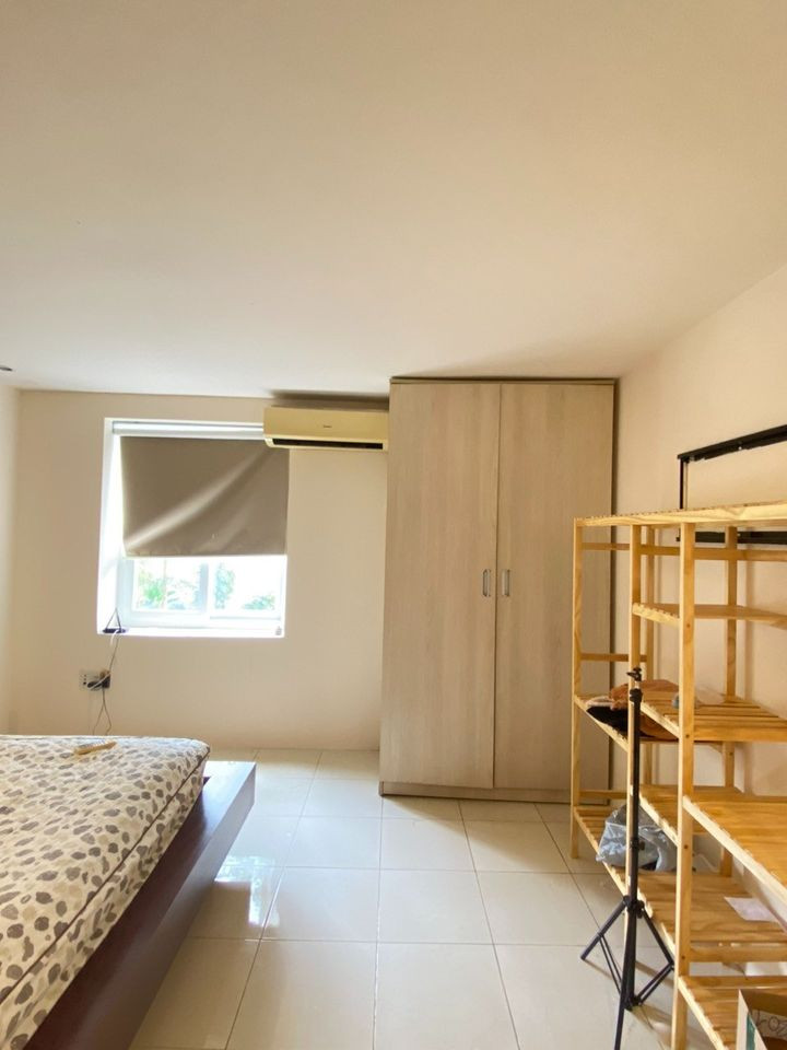 One-Bedroom Apartment with Peaceful Vibes